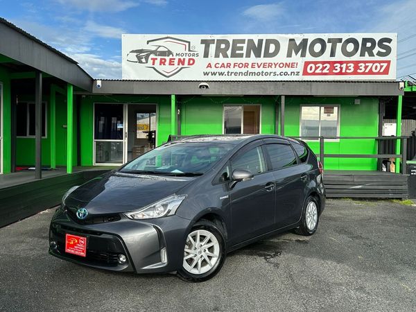 2015 TOYOTA PRIUS ALPHA G