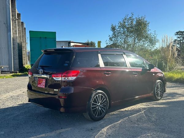 2012 TOYOTA WISH Carousel 1