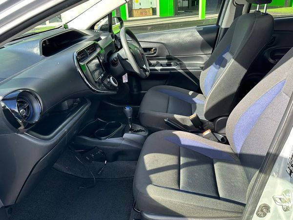 2021 TOYOTA AQUA HYBRID Carousel 5
