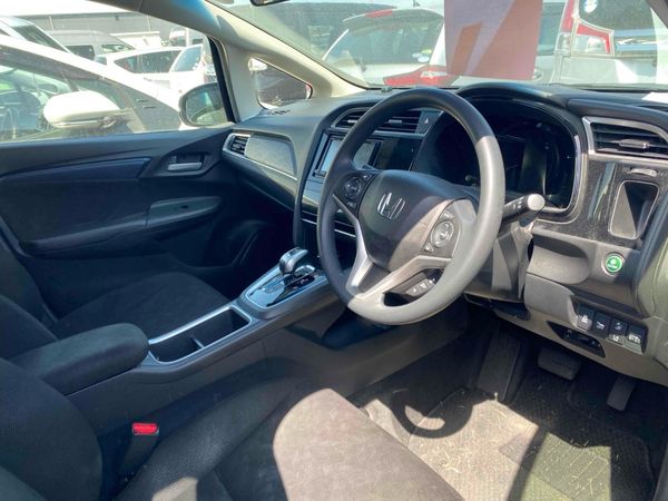 2019 HONDA FIT SHUTTLE HYBRID Carousel 2