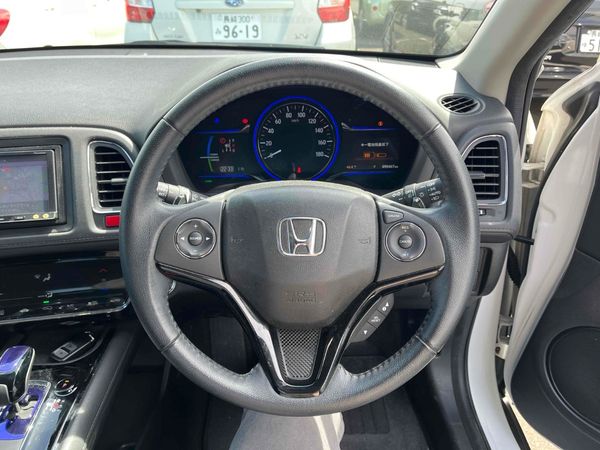 2014 HONDA VEZEL HYBRID X Carousel 2