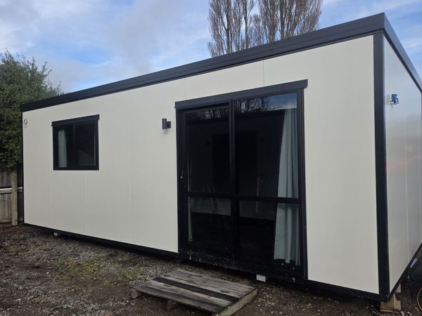 7.2m x 3m Portable Building – Ex-Rental