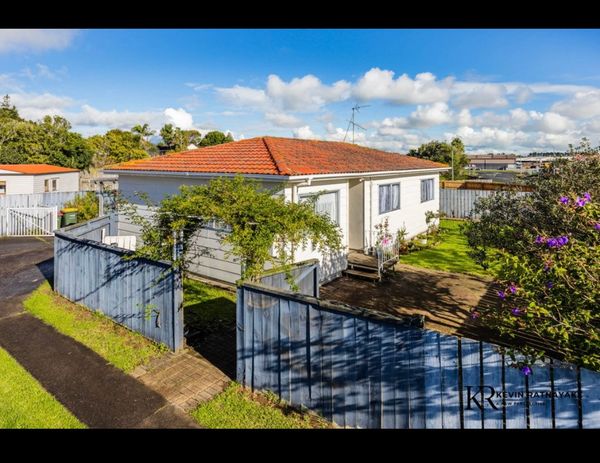 2/62 Redcrest avenue , Red Hill