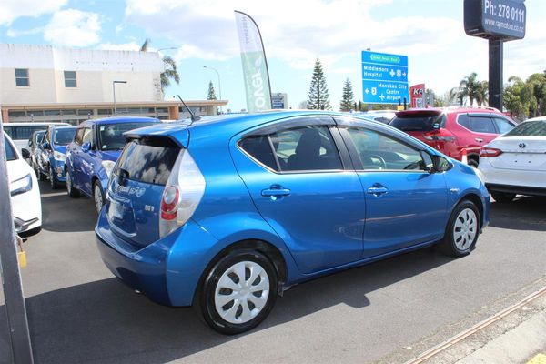 2014 Toyota Aqua G Leather Push Start Carousel 2