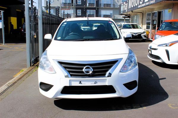 2016 Nissan Latio iStop Carousel 1