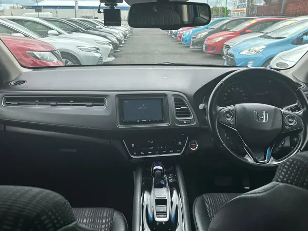 2016 Honda Vezel Carousel 8