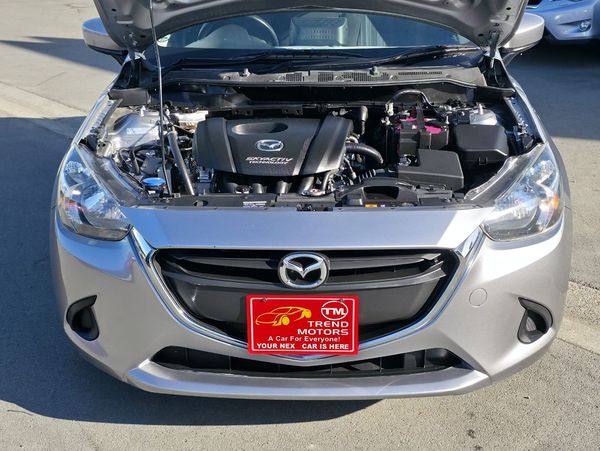 2016 Mazda Demio Carousel 2