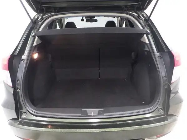 2015 Honda Vezel Carousel 1