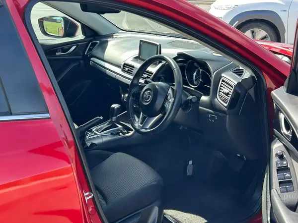 2016 Mazda Axela SPORT 15S TOURING Carousel 9