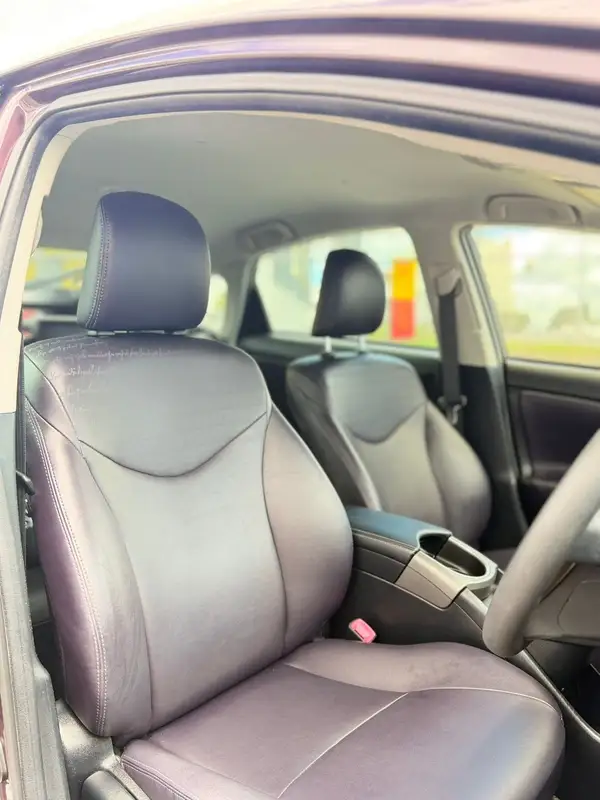 2013 Toyota Prius S MYCOORDE Carousel 19