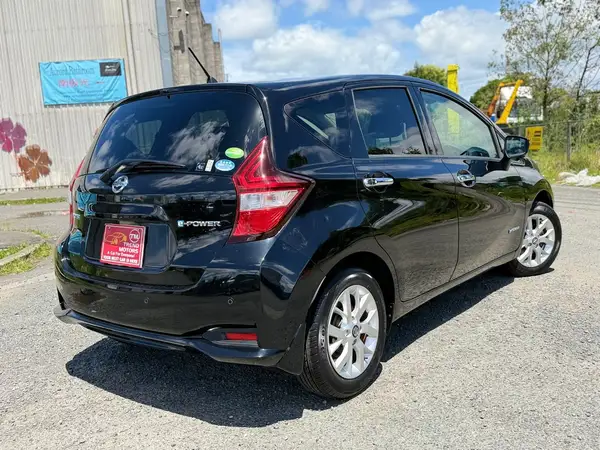 2020 Nissan Note E-POWER X V SELECTION Carousel 17