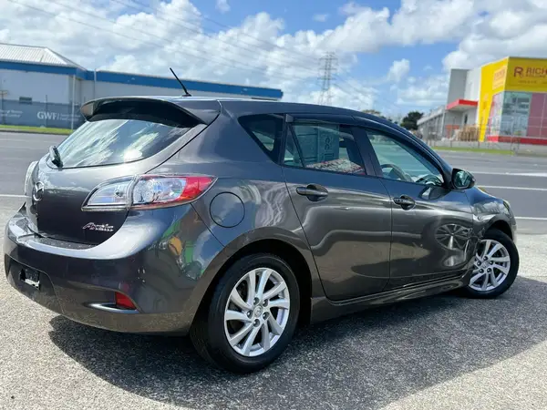 2012 Mazda Axela SPORT 15S Carousel 3