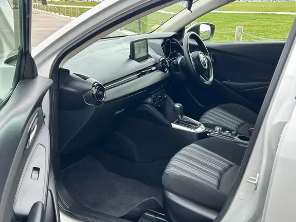 2020 Mazda 2 (Demio) Carousel 11