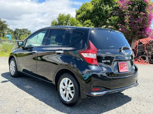 2020 Nissan Note E-POWER X V SELECTION Carousel 14
