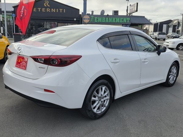 2014 MAZDA AXELA 15S