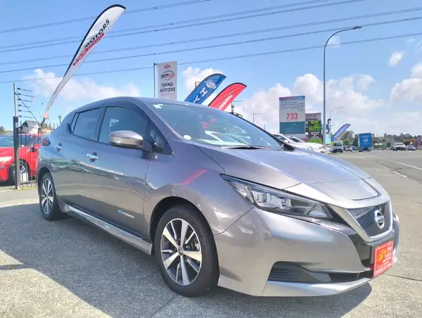 2019 Nissan Leaf X 40KW Carousel 3