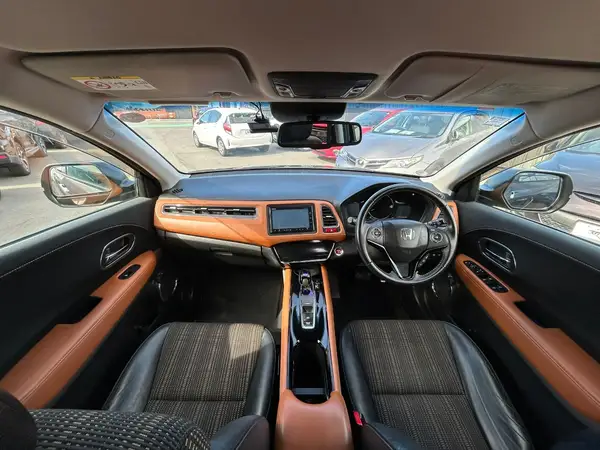 2014 Honda Vezel Carousel 7