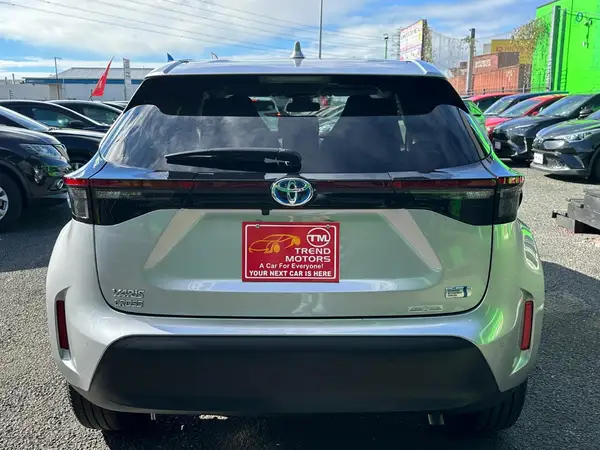 2021 Toyota Yaris Carousel 9