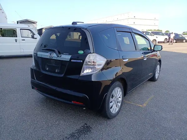2013 Honda Fit Hybrid XH selection fine style Carousel 4