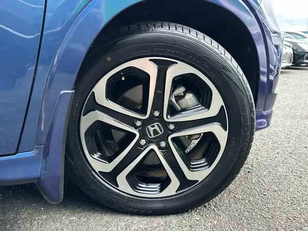 2016 Honda Vezel Carousel 15