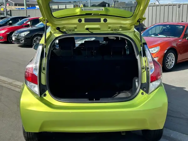 2015 Toyota Aqua G Push Start Carousel 11