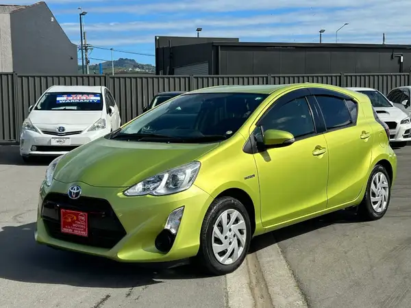 2015 Toyota Aqua G Push Start