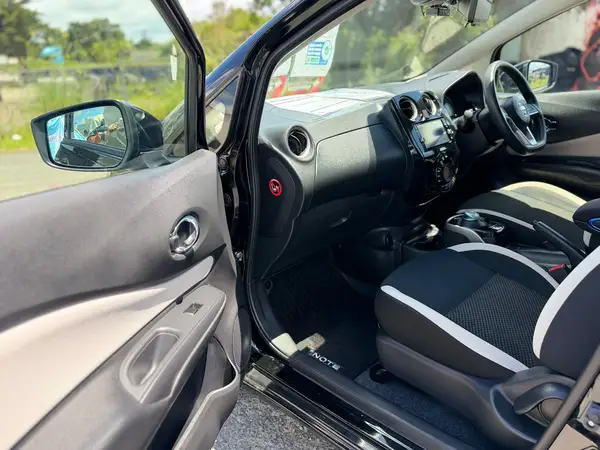 2020 Nissan Note E-POWER X V SELECTION Carousel 11