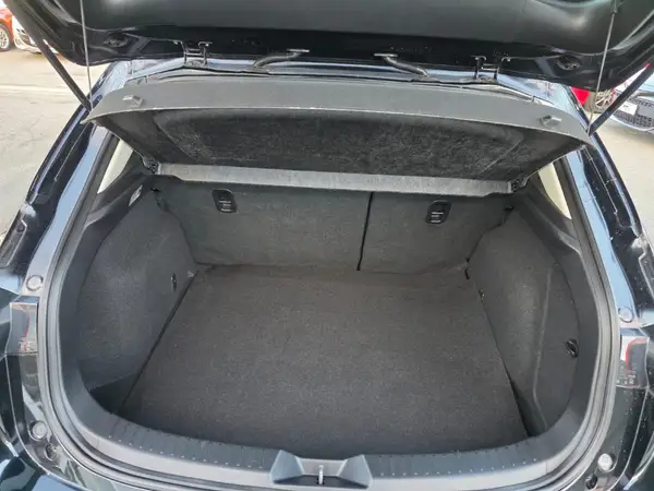 2014 Mazda Axela Carousel 7