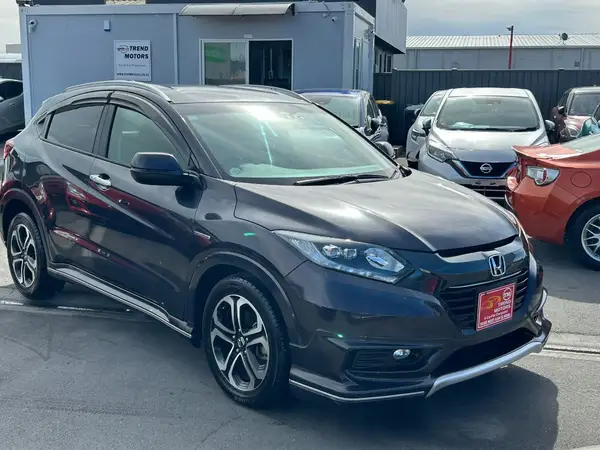 2014 Honda Vezel Carousel 2
