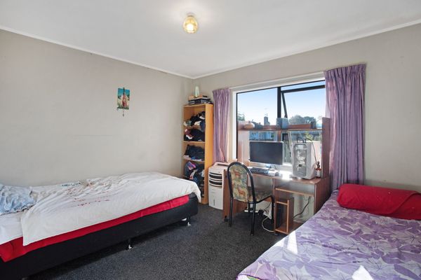 4A PRATT STREET, PAPAKURA