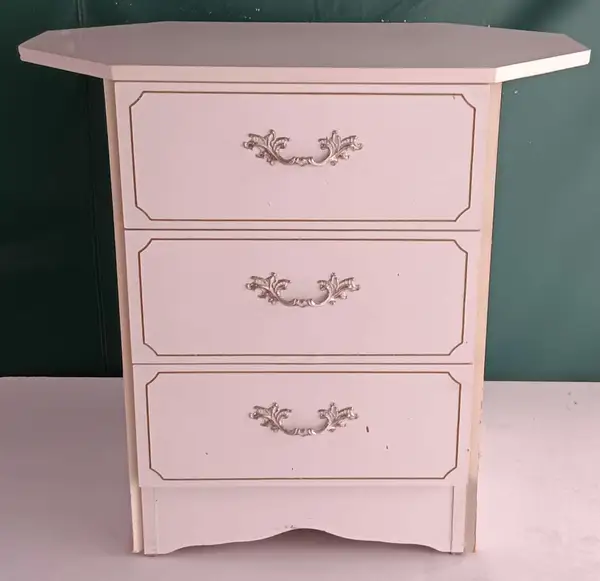 White Cabinet
