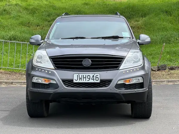 2014 Ssangyong Rexton Sports R-Series 4WD NZ New *Cruise Control,Steering Controls* Carousel 1