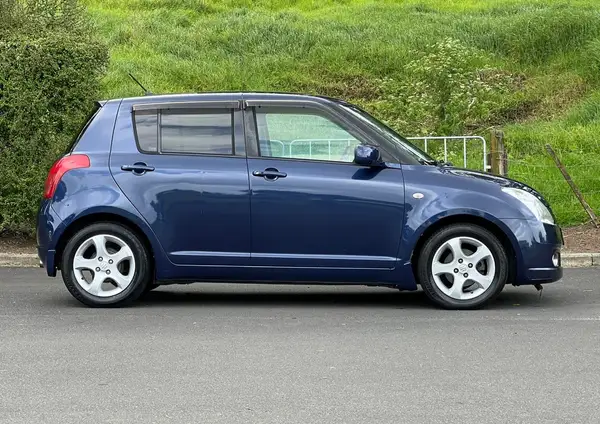 2006 Suzuki Swift 1.3L **Keyless Entry, Alloys** Carousel 3