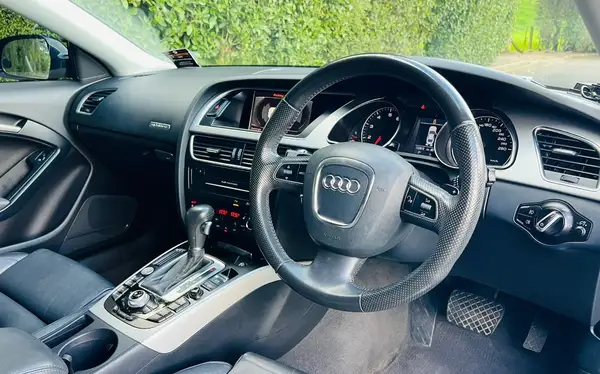 2011 Audi A5 Coupe 2.0T Carousel 4
