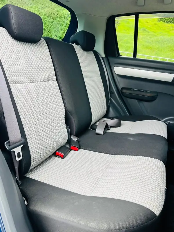 2006 Suzuki Swift 1.3L **Keyless Entry, Alloys** Carousel 7