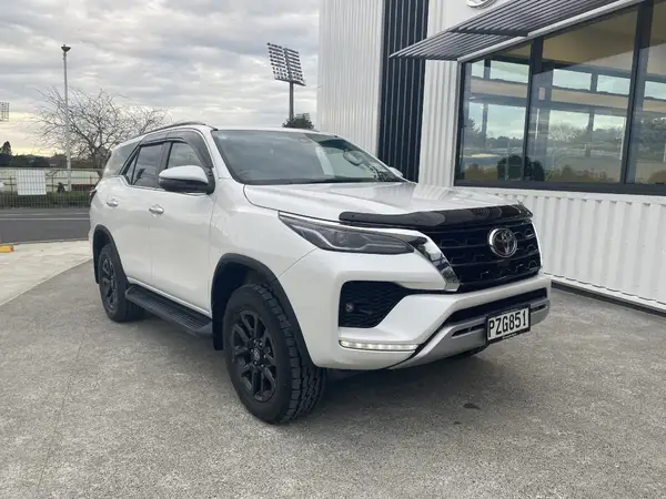 Vehicles 2023 Toyota Fortuner 2023 Toyota Fortuner GXL 2.8DT/4WD/6AT