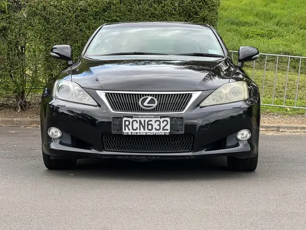 2009 Lexus IS 250 **C Auto Lux, Convertiable** Carousel 1