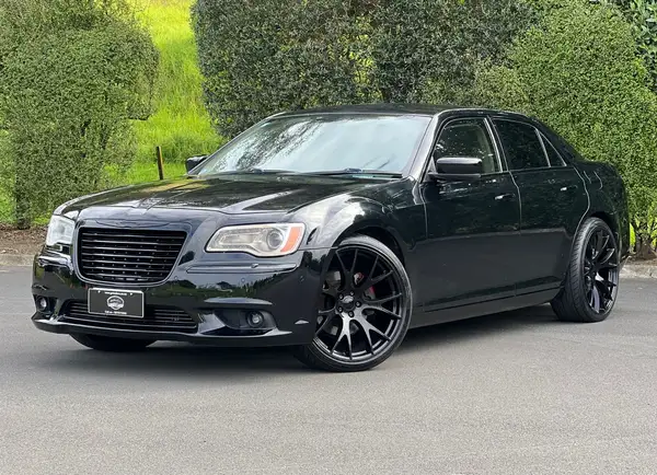 2013 Chrysler 300C *Alpine Sound System, R22 Low Profile Mags* Carousel 1