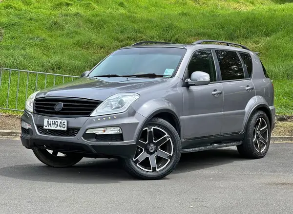 2014 Ssangyong Rexton Sports R-Series 4WD NZ New *Cruise Control,Steering Controls* Carousel 2