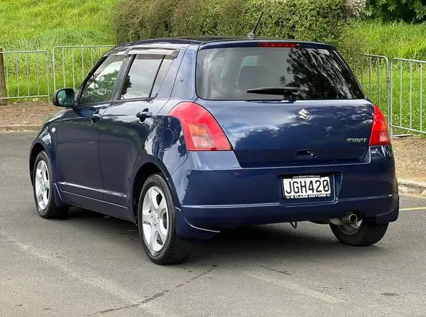 2006 Suzuki Swift 1.3L **Keyless Entry, Alloys** Carousel 4