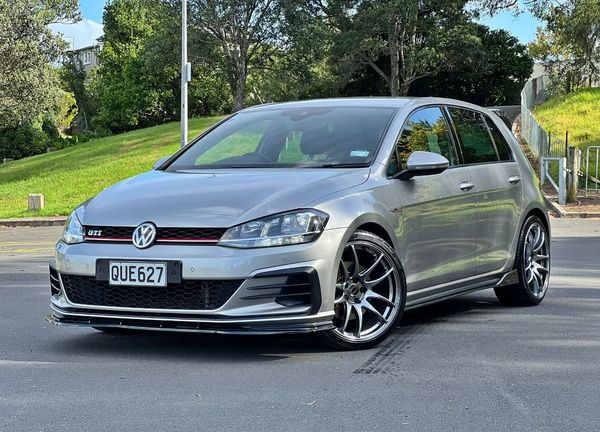2017 Volkswagen Golf GTI 169Kw MK7 **NZ New, NZ GPS, 19" Mags** Carousel 1