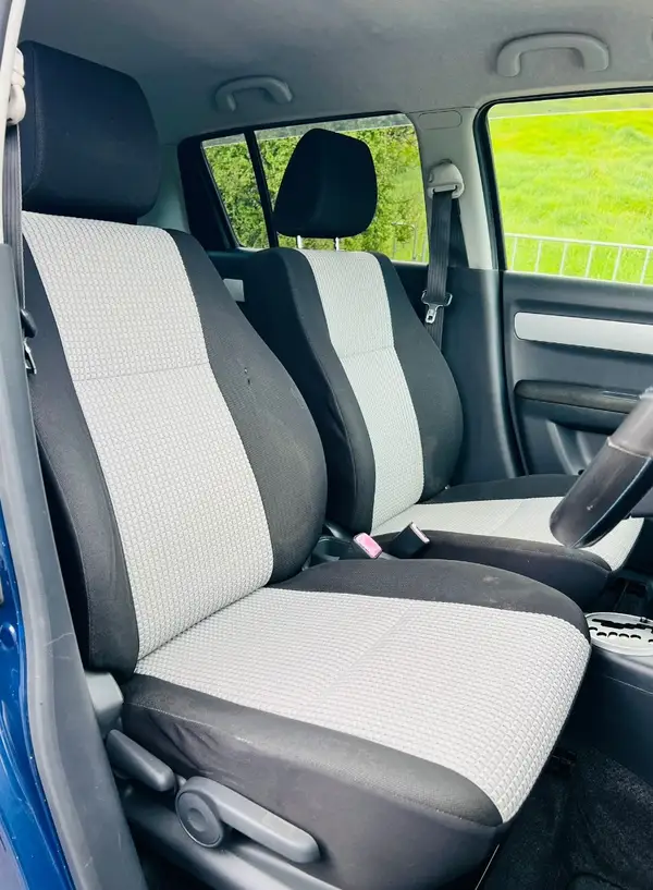 2006 Suzuki Swift 1.3L **Keyless Entry, Alloys** Carousel 6
