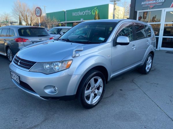 2006 Mitsubishi Outlander 7 Seater Carousel 12