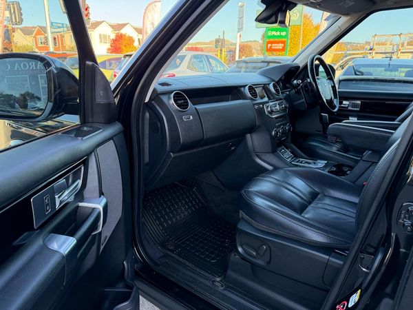 2016 Land Rover Discovery 4 SDV6 HSE Carousel 7