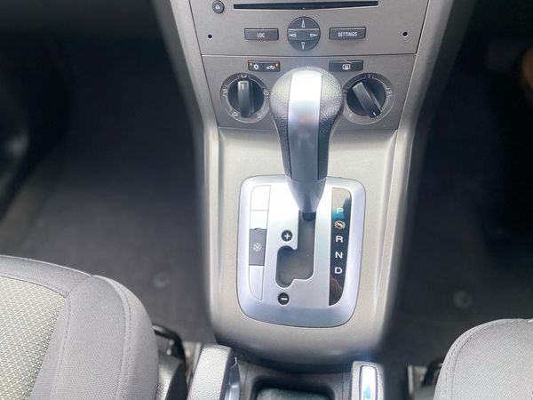 2010 Holden Captiva 5 2.4L AWD AT Carousel 5