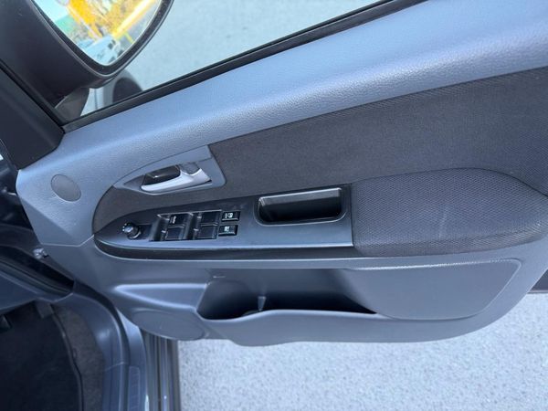 2012 Suzuki Sx4 GLXFB 2.0 5DR Carousel 1