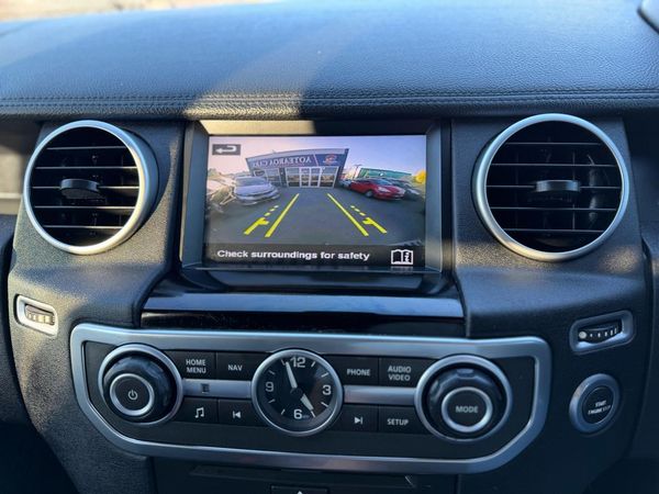2016 Land Rover Discovery 4 SDV6 HSE Carousel 8