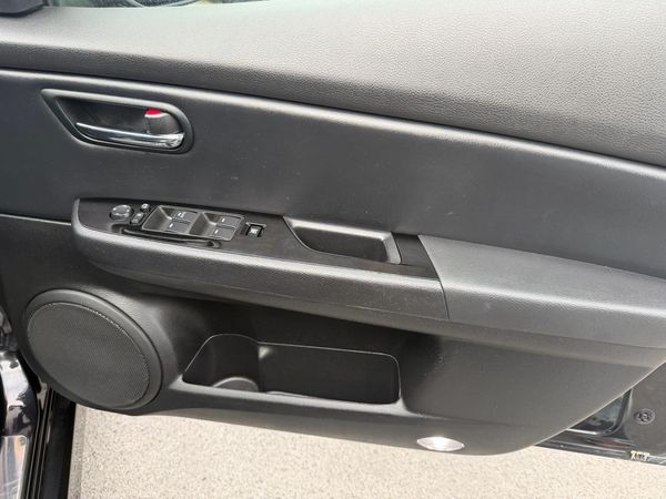 2011 Mazda Atenza Sedan / Cruise Control Carousel 18
