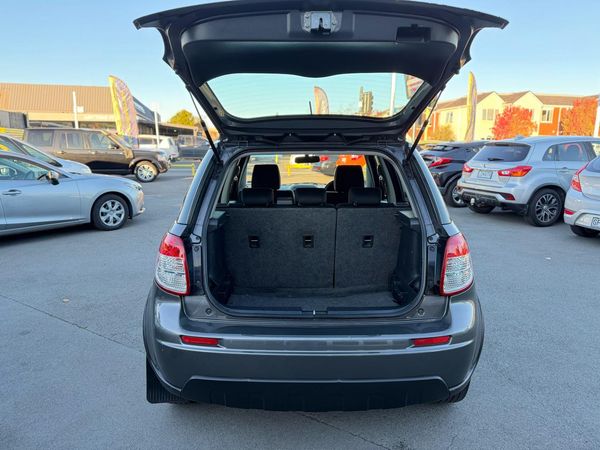2012 Suzuki Sx4 GLXFB 2.0 5DR Carousel 5