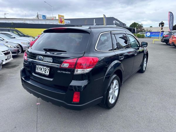 2012 Subaru Outback 2.5i B Sport Eyesight Carousel 16